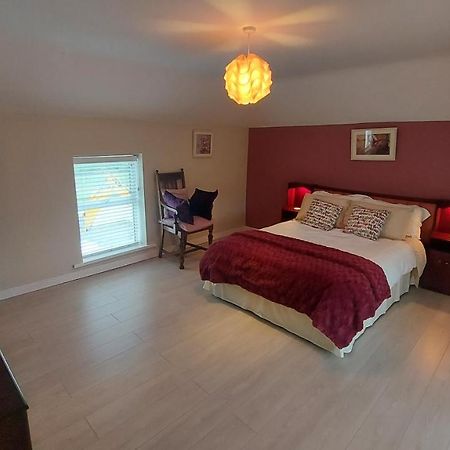 Fihoragh Farm House Longford Bagian luar foto